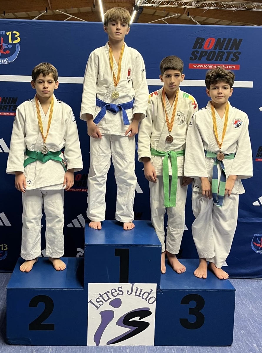 PREMIER PODIUM DE LEO POMPONI EN MINIMES :