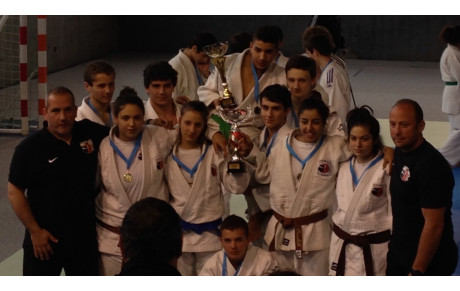 Alain et Laurina Champions de Corse par équipes avec Ajaccio Judo