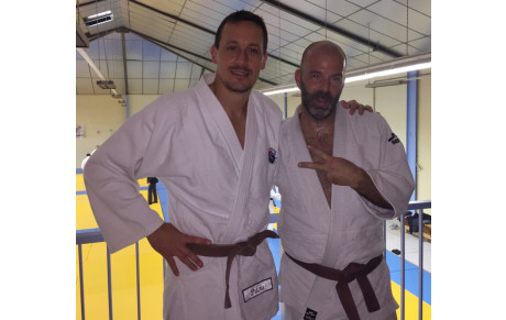 NOUVEAU CEINTURE NOIRE JUJITSU