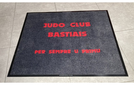 NOUVEAU TAPIS D’ENTRÉE :