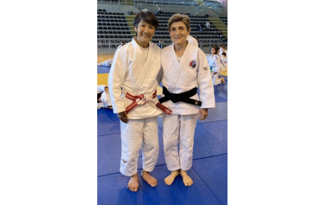 NOTRE PROF MARIE-ANGE GIUDICELLI AVEC HIKARI SASAKI :