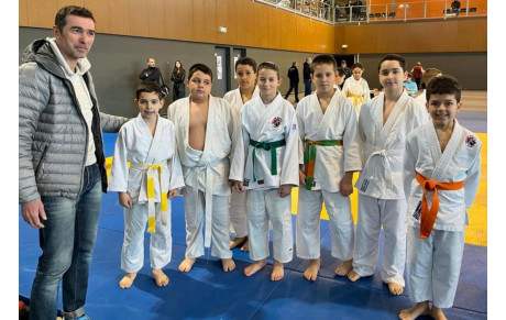 NOS BENJAMINS PRÉSENTS AU 2* JOUR DU TOURNOI DE BORGO :
